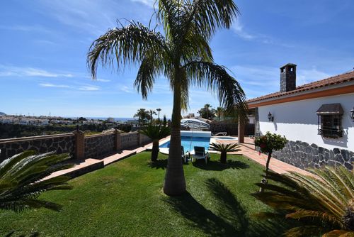 Nerja 016 Large and comfortable villa in Nerja, Costa del Sol, Spain  with heated pool for 6 persons...