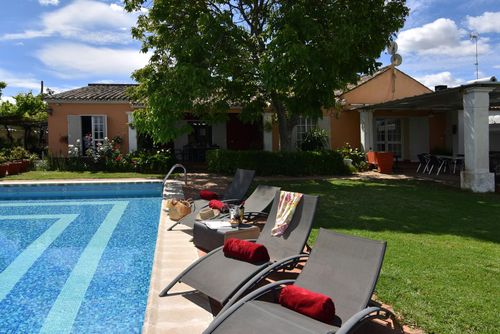 Córdoba 004 Grote en comfortabele villa  met privé zwembad in Palma del Río, Córdoba, Spanje voor 8 personen...