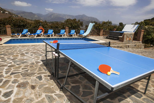 Nerja 040 Belle villa comfortable  avec piscine privée à Nerja, Costa del Sol, Espagne pour 6 personnes...