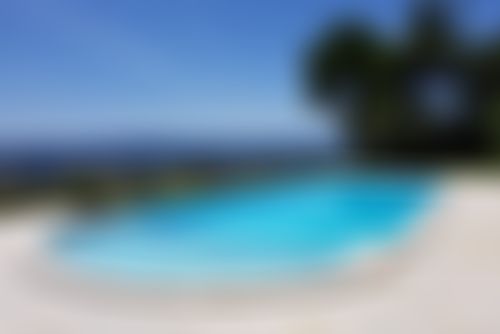 Chris Prachtige en  luxe villa in Gordes, Provence, Frankrijk  met verwarmd zwembad voor 6 personen...