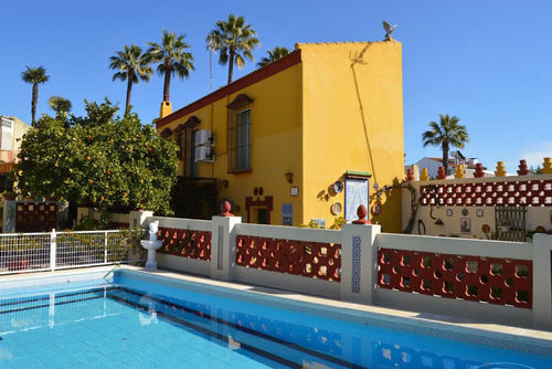 Sevilla 001 Casa de vacaciones clásica y confortable  con piscina privada en Aznalcázar, Sevilla, España para 6 personas...