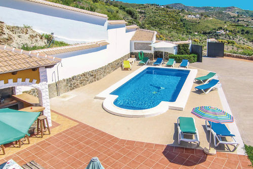 Sayalonga 002 Stor och mysig villa i Sayalonga, Málaga, Spanien  med privat bassäng för 12 personer...