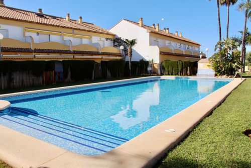 Larymar 79 by homeprive Apartment in Denia, Costa Blanca, Spain with communal pool for 6 persons. The apartment is situated in a residential beach area, close to restaurants, bars, shops and supermarkets, and 25 m from the beach....