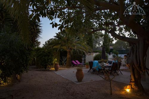 Villa Los Pinos 6 Winter Charmante et romantique villa à Altea, Costa Blanca, Espagne, avec piscine privée pour 6 personnes. La maison est située dans un quartier côtier, boisé et résidentiel, à 1 km de la plage et à 1 km d'Altea....
