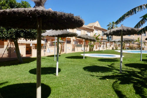 Altea Beautiful and comfortable apartment in La Barrosa, Costa de la Luz, Spain with communal pool for 5 persons. The apartment is situated in a residential beach area, close to restaurants and bars, shops and supermarkets, and 2 km from La Barrosa beach....