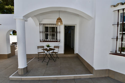El Pino Beautiful and comfortable villa with private pool in Chiclana de la Frontera, Costa de la Luz, Spain for 6 persons. The house is situated 3 km from La Barrosa beach....
