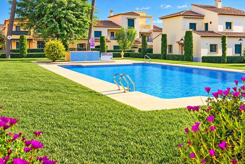 Appartement Robair: Javea, Costa Blanca, Espagne. Jardin avec pelouse et Piscine