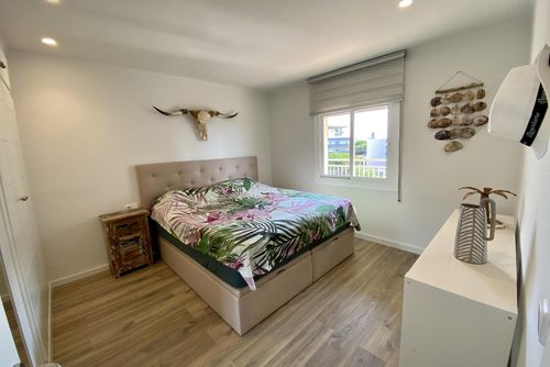 Perla del Mar Apartment in Castell-Platja d'Aro, Catalonia, Spain for 6 persons. The apartment is situated close to restaurants and bars, shops and supermarkets, and is 50 m from Platja d'Aro beach....