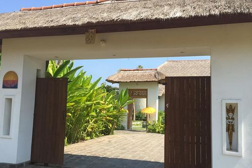 Beach Sungai Raja Bali Villa  con piscina privada en Celukan Bawang, Gerokgak, Buleleng Regency, Bali, Lovina, North Bali, Indonesia para 8 personas...