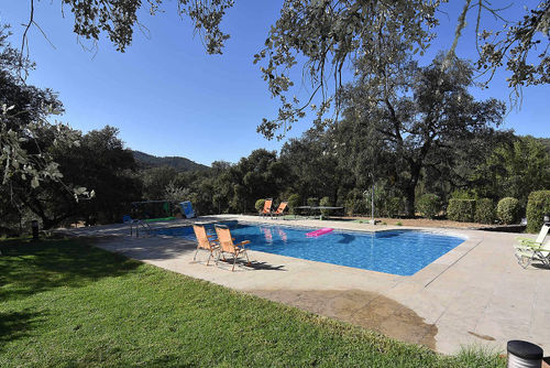 Aracena 003 Casa rural rústica y romántica  con piscina comunitaria en El Repilado, Huelva, España para 4 personas...
