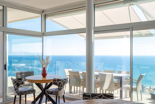 MED ONE - module C - Penthouse A - 4 bed Penthouse  med fælles pool i Fuengirola, Costa del Sol, Spanien med plads til 8 personer...