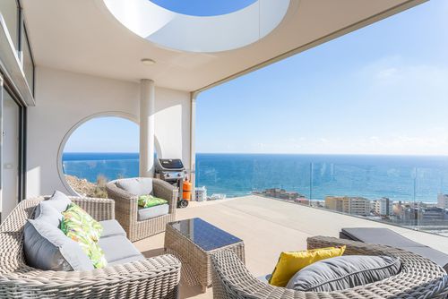 MED ONE - module C - Penthouse A - 4 bed Penthouse  med fælles pool i Fuengirola, Costa del Sol, Spanien med plads til 8 personer...