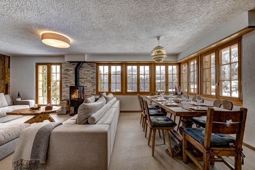 Chalet Onni: La Tzoumaz, 4 Vallees, Switzerland. Livingroom, Dining room and Living-dining room