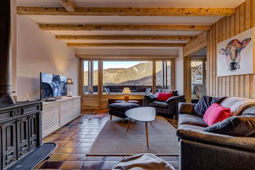 Appartement Clairiere 102 Appartement classique et confortable à La Tzoumaz, 4 Vallées, Suisse, pour 6 personnes. L'appartement est situé dans une région montagneuse....