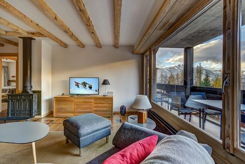 Appartement Clairiere 102 Classic and comfortable apartment in La Tzoumaz, 4 Valleys, Switzerland for 6 persons. The apartment is situated in a mountainous area....