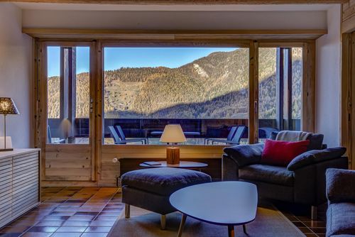 Appartement Clairiere 102 Appartement classique et confortable à La Tzoumaz, 4 Vallées, Suisse, pour 6 personnes. L'appartement est situé dans une région montagneuse....