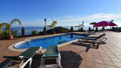 Maro 002
