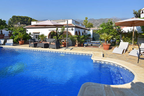 Nerja 062 Stor och komfortabel villa i Nerja, Costa del Sol, Spanien  med privat bassäng för 6 personer...