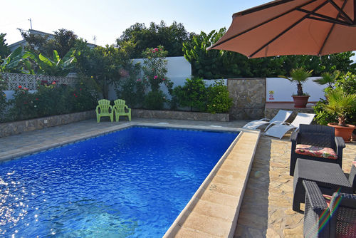 Nerja 062 Grote en comfortabele villa in Nerja, Costa del Sol, Spanje  met privé zwembad voor 6 personen...