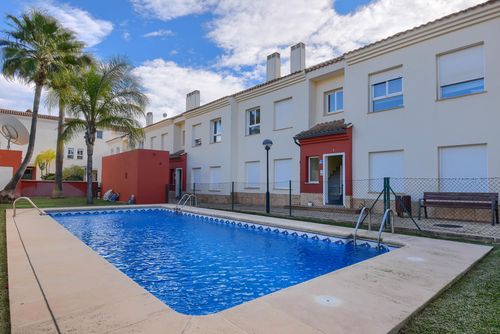 Tigre 4 pax Belíssimo e confortável apartamento com piscina comunitária em Jesus Pobre, Costa Blanca, Espanha, para 4 pessoas. O apartamento está situado em uma área costeira e residencial, próximo a restaurantes e bares, lojas e supermercados....