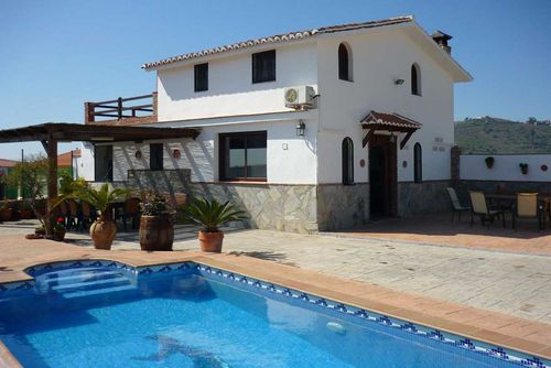Torrox 006-4 Groot vakantiehuis in Torrox, Costa del Sol, Spanje  met privé zwembad voor 4 personen...