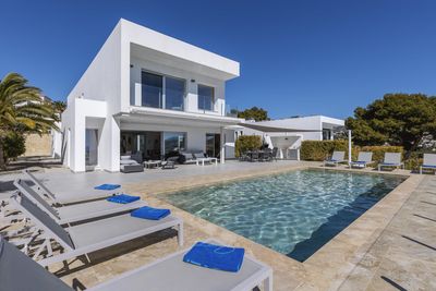 Villa Casa del Mar 6 pax: Moraira, Costa Blanca, Spain. Terrace and pool, Garden and swimming pool and Sunbeds