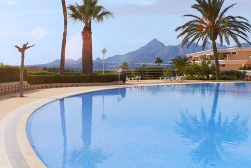 Vida La Nova Moderno y luminoso apartamento en Altea, Costa Blanca, España para 4 personas. El apartamento está situado en una zona residencial costera y montañosa, a 4 km de la playa de Playa la Olla....