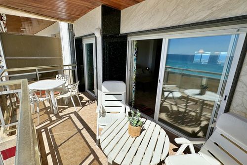 Vista Mar Apartemen di Calonge, Catalonia, Spanyol untuk 5 orang. Apartemen ini terletak dekat dengan restoran dan bar, toko-toko dan supermarket, serta berjarak 25 m dari pantai Sant Antoni....