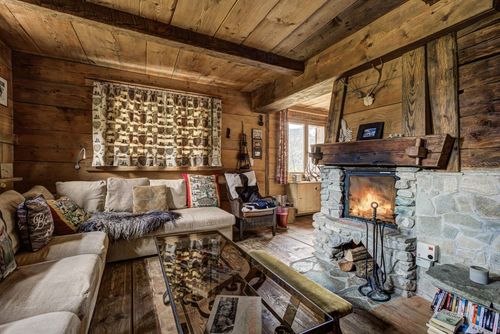 Chalet Bonheur Rustic and comfortable holiday house in La Tzoumaz, 4 Vallees, Switzerland for 10 persons...