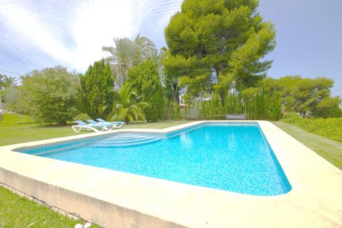 Gallo Villa grande y graciosa en Jávea, Costa Blanca, España  con piscina privada para 8 personas...