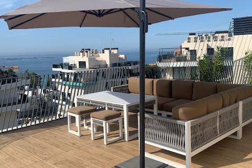 Allonbay penthouse Apartamento en Villajoyosa, en la Costa Blanca, España para 6 personas...