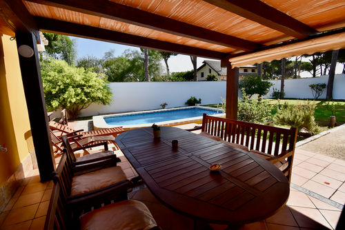 La Huella Rustic and comfortable villa with private pool in Chiclana de la Frontera, Costa de la Luz, Spain for 6 persons. The house is situated in a wooded and residential beach area and is 2 km from La Barrosa beach....