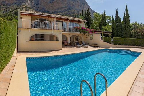 Villa Rosa del Montgó Belle location de vacances classique à Javea, Costa Blanca, Espagne  avec piscine privée pour 10 personnes...