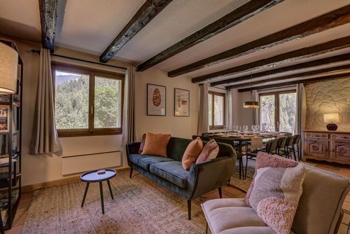 Chalet Chant de la Foret Rustikk og romantisk feriehus i La Tzoumaz, 4 Vallees, Sveits for 12 personer...