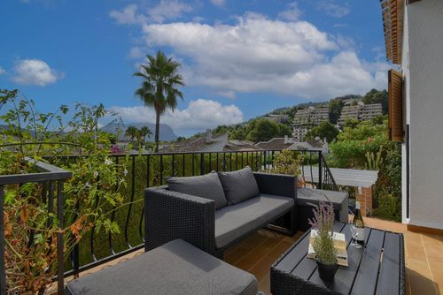 Corto Schönes und komfortables Haus in Denia, Costa Blanca, Spanien mit Gemeinschaftspool für 6 Personen. Das Haus befindet sich in einem Wohngebiet nahe dem Strand....