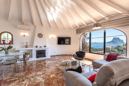 Casa Maryvilla Winter Wonderful and comfortable holiday house in Calpe, Costa Blanca, Spain  with private pool for 9 persons...