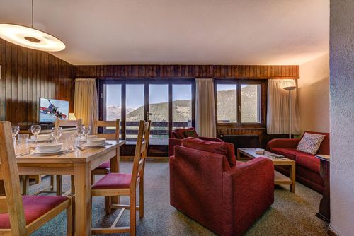 Appartement LaForet 35: La Tzoumaz, 4 Vallees, Suisse. Salon-salle à manger