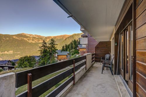 Appartement LaForet 35 Classic and comfortable apartment in La Tzoumaz, 4 Vallees, Switzerland for 4 persons...