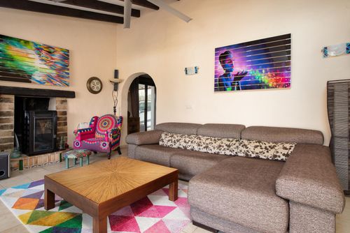 Villa Marco Villa en Denia, Costa Blanca, España, con piscina privada para 4 personas. La casa está situada en una zona residencial de playa y colinas, a 3 km de la playa de La Marineta....