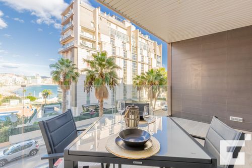 Calpe Beach II 2E Beautiful and comfortable apartment in Calpe, Costa Blanca, Spain with a communal pool for 4 persons. The apartment is situated close to restaurants and bars, shops and supermarkets, and is 25 m from Playa de Levante or La Fossa beach....