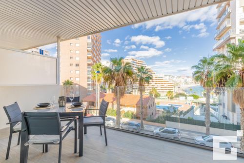 Calpe Beach II 2E Beautiful and comfortable apartment in Calpe, Costa Blanca, Spain with communal pool for 4 persons. The apartment is situated close to restaurants and bars, shops and supermarkets, and is 25 m from Playa de Levante or La Fossa beach....