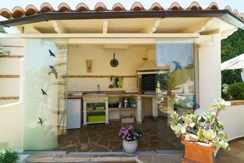 Puravida Hermosa y cómoda villa de lujo con piscina privada en Jávea, Costa Blanca, España para 6 personas. La villa está situada en una zona residencial de playa....