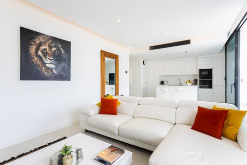 Higueron West 6421 Apartment in Benalmádena, Costa del Sol, Spain with communal pool for 4 persons. The apartment is situated in a residential area, 2 km from Playa Carvajal beach and 8 km from Fuengirola....