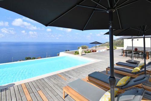 Villa Luna Villa in Cefalù, Sicily, Italy with private pool for 8 persons. The house is situated in a hilly and rural beach area....