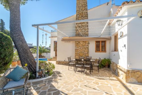 Casa Los Molinos - by Aldertons Wonderful and comfortable villa  with private pool in Benissa, Costa Blanca, Spain for 6 persons...