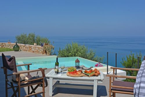 Villa Talia Villa mit privatem Pool in Cefalù, Sizilien, Italien für 4 Personen. Das Ferienhaus befindet sich in einer malerischen Lage....