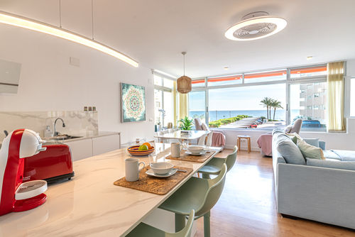 Cap Negret Altea la Olla Schitterend en comfortabel appartement met gemeenschappelijk zwembad in Altea, Costa Blanca, Spanje voor 2 personen. Het appartement is gelegen in een stedelijk gebied, dicht bij restaurants, bars, supermarkten en slechts 100 m van het strand....