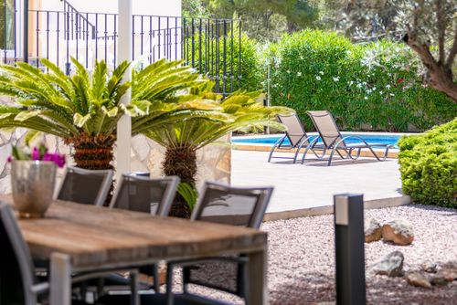 Eva Modern and comfortable villa in Jávea, Costa Blanca, Spain with heated pool for 6 persons. The house is situated in a residential beach area....