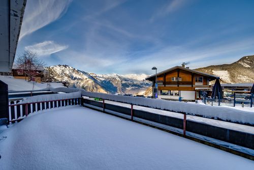 Appartement Savoleyres 10 Modern and comfortable apartment in La Tzoumaz, 4 Vallees, Switzerland for 5 persons...