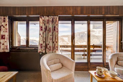 Apartment Appartement LaForet 86: La Tzoumaz, 4 Vallees, Switzerland. Livingroom